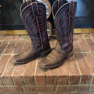 Women Ariat boots